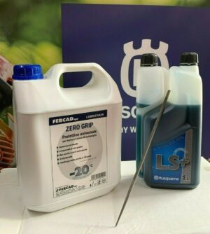 >  > VENDITA ABBINATA >  >   Olio Miscela Husqvarna Ls+ 1L + Olio Husqvarna Biosyn 4 Lt.+lima tondino