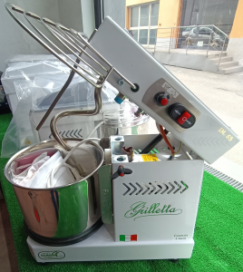 Impastatrice Famag Grilletta IM5-S 10V HH per impasti ad alta idratazione 5 Kg